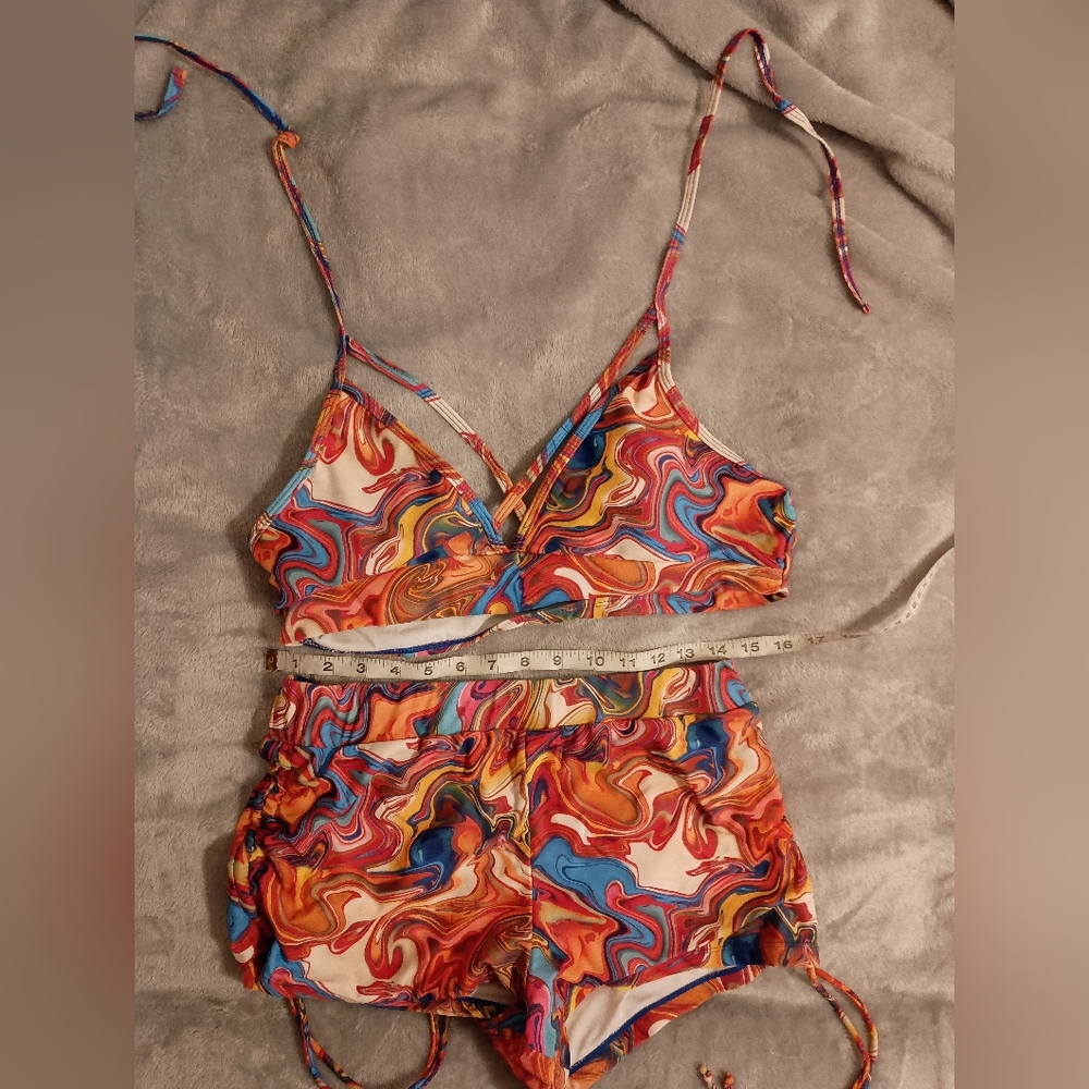 Colorful Swirl Women's Swimsuit Set